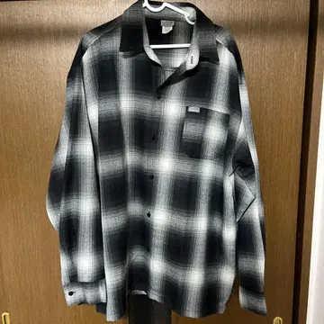 칼탑 블랙 화이트 체크 플란넬 셔츠 L