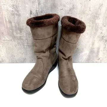 새상품급 스웨이드 원단 미들 부츠 내 보아 브라운 L 사이즈 따뜻함