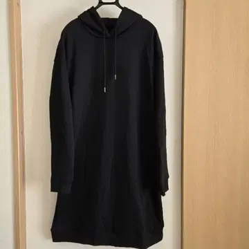 [ 미사용 새상품 ] NieR 블랙 롱 후드티