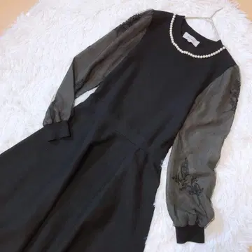 리랜드트루 긴팔 니트 원피스 블랙 레이스 소매 2