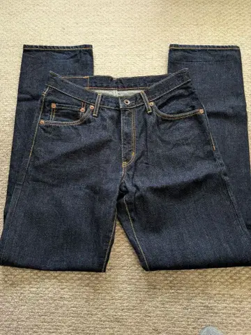 다크 블루 스트레이트 데님