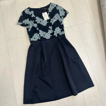 [ 새상품 ] SOUP 네이비 레이스 원피스 9호