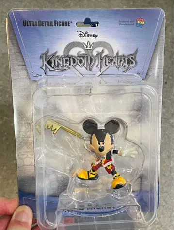 킹덤하츠 미키 피규어
