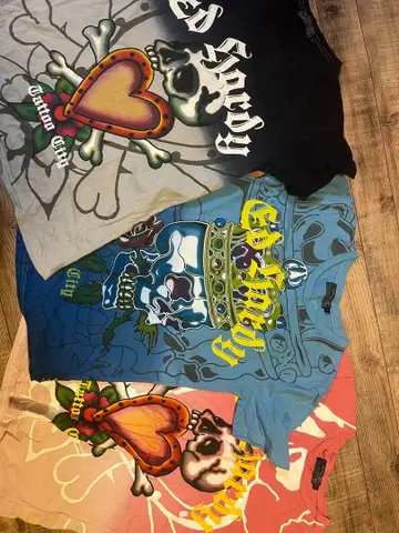 Ed Hardy 티셔츠 3개 묶음 판매