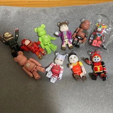 베어브릭 묶음 판매