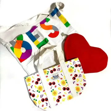 3개 세트 미사용 칸쟈니 리사이탈 8EST 공식 투어 백 & 파우치