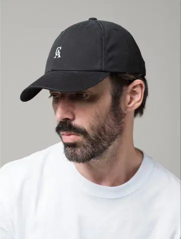 론 헤르만 캡 CA 로고