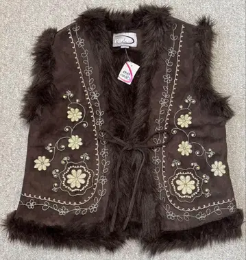 NY 구매 새상품 미사용 rave 브라운 꽃 자수 퍼 베스트 L