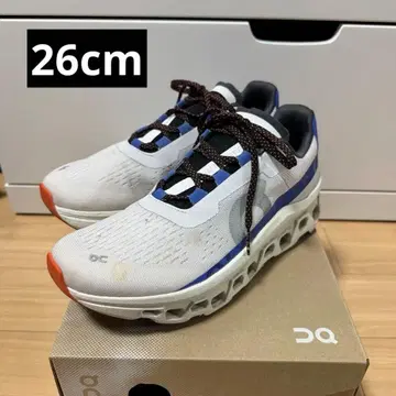 클라우드몬스터 화이트 x 블루 러닝화