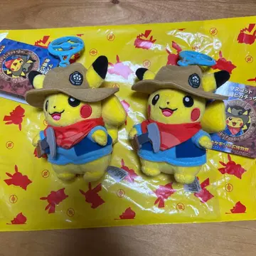 발굴 피카츄 마스코트 2개 세트 포켓몬 화석 박물관