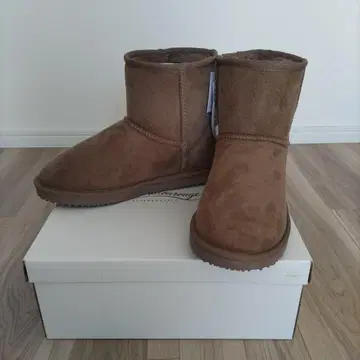 [ 새상품 ] 부츠 23.5 cm