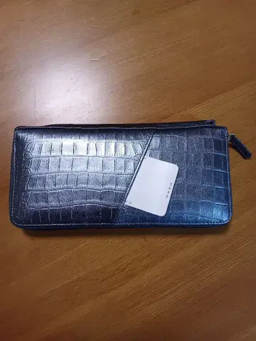 메탈릭 장지갑