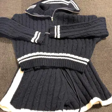 니트 숏팬츠 셋업