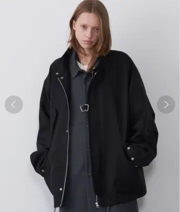 Aiver 테일러 패브릭 숏 모즈 코트