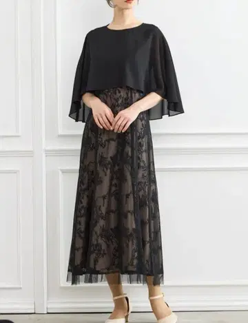 AIMER 케이프 포함 자수 파티 드레스