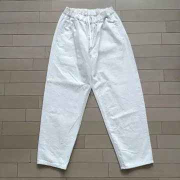 휴일과 시 홀리데이 베이직 팬츠