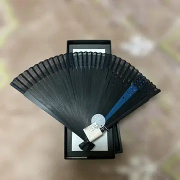 YAMANI 부채 세트 큐빅