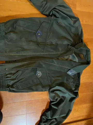 남성용 구제 의류 자켓