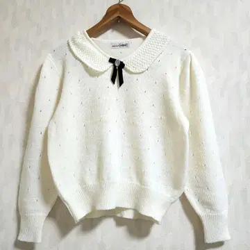 새상품급 [레트로] costume 화이트 니트 스웨터 긴팔 액세서리 포함