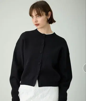 새상품 새상품급 N.O.R.C 펑션 이지 니트 가디건 블랙