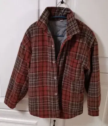 오렌지 계열 체크 무늬 플란넬 셔츠