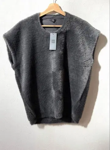 미사용 새상품 플라스테 페더얀 코쿤 베스트 그레이 M