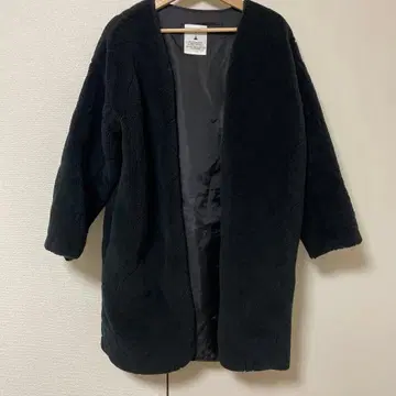 niko and 노카라 보아 코트