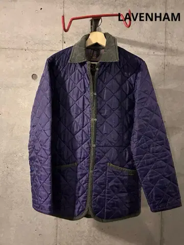 [ 새상품급 ] LAVENHAM 네이비 퀼팅 자켓
