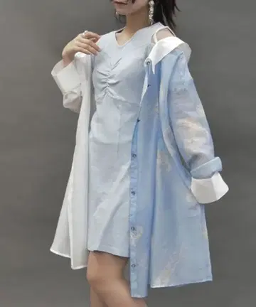 흔들리는 해파리 시어 롱 셔츠 화이트 엑시즈팜 포에틱