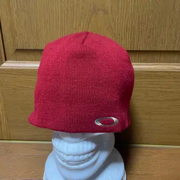 Oakley 빨간색 니트 모자