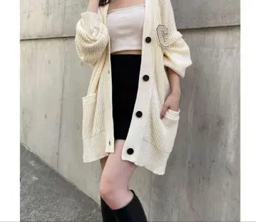 새상품급 아이보리 Chico 치코 소매 탈부착 루즈핏 가디건 버튼 포함