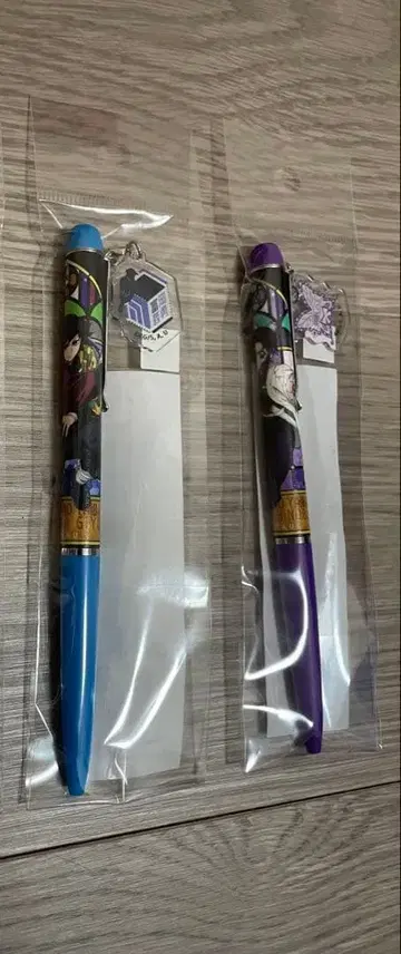 귀멸의 칼날 볼펜 토미오카 기유 코쵸우 시노부 세트