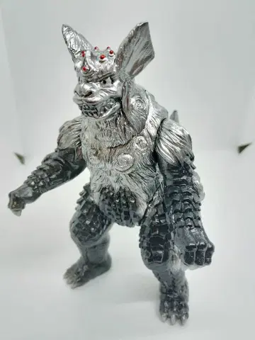 도호 소프트 비닐 킹 시사 리페인트