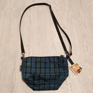 Familia 파랑과 블랙 체크 무늬 숄더백