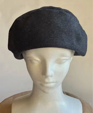 네이비 캐시미어 싸개 버튼이 포인트인 안쪽이 울인 베레모