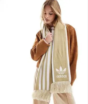 [ 선착순 ] 아디다스 머플러 베이지 여성용
