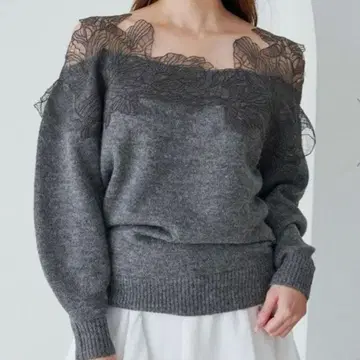 SNIDEL 스나이델 레이스 트리밍 니트 풀오버 오프숄더