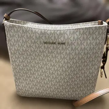 MICHAEL KORS 숄더백