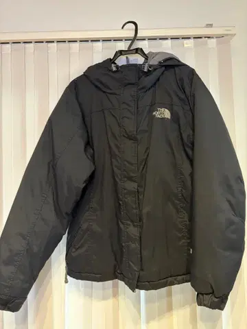 THE NORTH FACE 블랙 다운 자켓