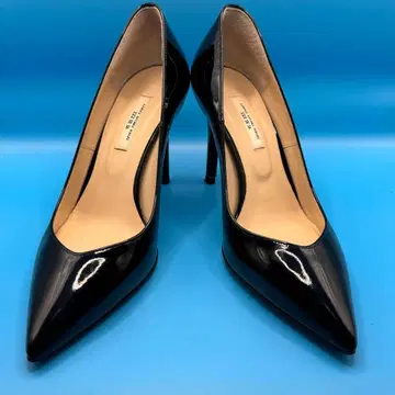 블랙 스틸레토 하이힐