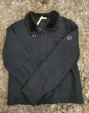 MCM 퍼 달린 안감 플리스 자켓 블랙