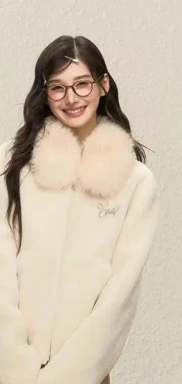 귀여운 미니 자켓 겨울 데이트 모임에 최적 외출도