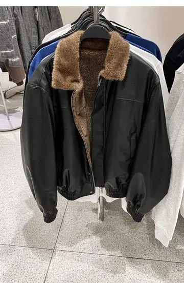 새상품 ZARA 리버서블 페이크 레더 자켓 S사이즈