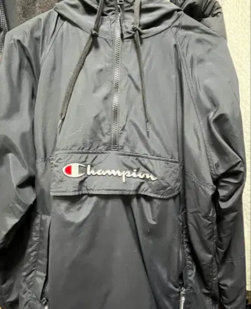 Champion 블랙 아노락 하프 지퍼 자켓