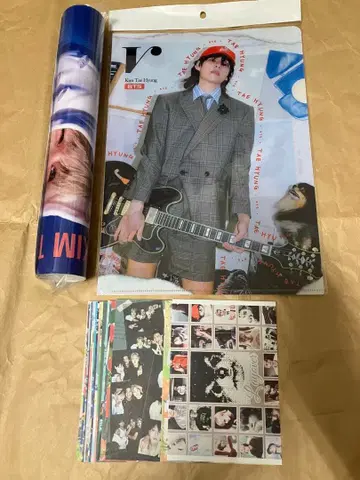 BTS 테테 V 클리어 파일 포스터