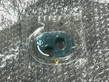 배터리즈 프레이크 아크릴 키링