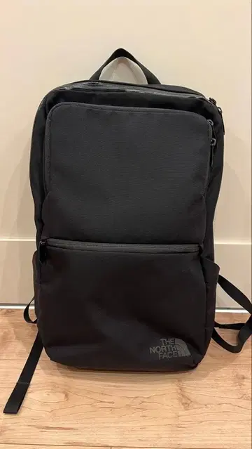 THE NORTH FACE 셔틀 데이백 슬림