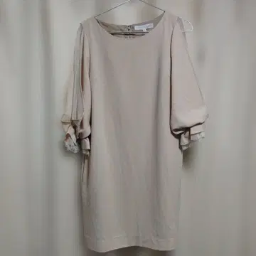 MERCURYDUO 베이지 7부 소매 원피스 F 사이즈