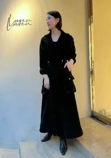 새상품급 louren 로렌 트렌치 플레어 원피스 블랙