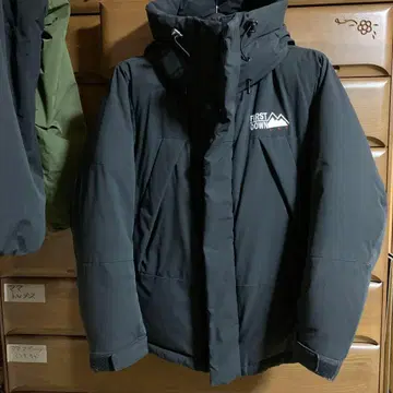 FIRST DOWN x 프릭스스토어 패널 숏 다운 M 블랙